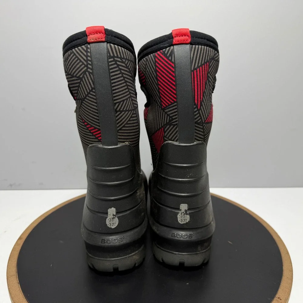 Bogs‎ Neo Classic Geo Boots Kids Youth 5 Waterproof Insulated Black Red Winter